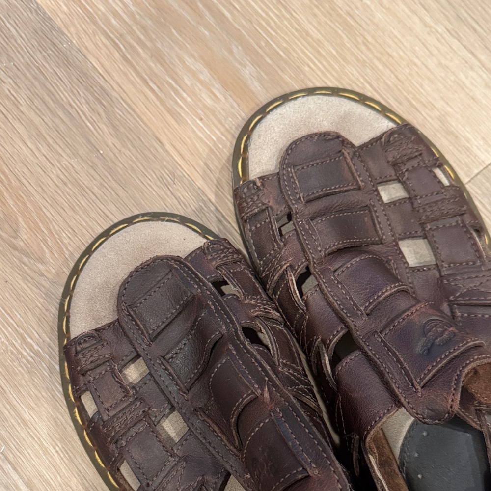 Dr. Martens Vintage Fisherman Sandals - Picture 4 of 10